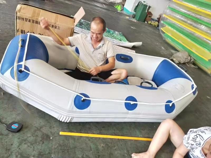 贵州公司定制充气皮划艇